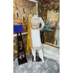 Beau haut et pantalon de fête pour femmes avec ensemble élégant Dupatta - Product Image 3