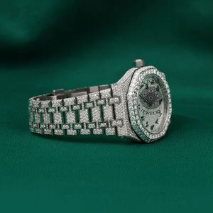 Montre de luxe en diamant, bracelet en argent moissanite, fermoir caché, mouvement à quartz ETA analogique, unisexe, 15 mm, argent, résistante à l'eau 10 m - Product Image 4
