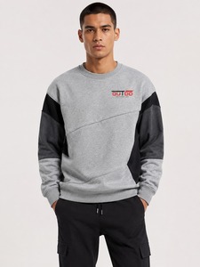Sudadera cómoda para hombre con tela transpirable que absorbe la humedad y un diseño moderno para uso diario, viajes y actividades al aire libre. - Product Image 1