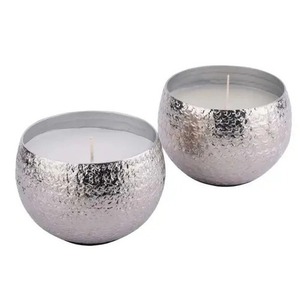 Élégant pot à bougie en métal avec finition luxueuse, porte-bougie décoratif pour la maison, les mariages et la décoration festive - Product Image 2