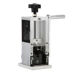 Spellatura Fili Elettrici a Manovella con Trapano, da 0.06FT a 1.18FT, Macchina Spellafili in Rame con Crimpatura Visibile - Product Image 1