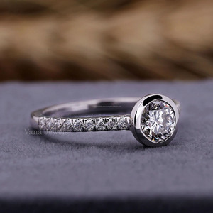 Ensemble de lunette de coupe minimaliste Bague de fiançailles en diamant cultivé en laboratoire Bague de proposition en or blanc 10 carats Cadeau d'anniversaire pour elle pour les mariages - Product Image 3