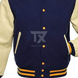 Veste universitaire américaine personnalisée, col montant, corps en laine noire, manches en cuir violet, veste d'hiver pour lycée et université - Product Image 6