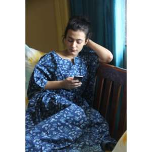 Kaftán Indigo para Mujer, Ropa de Dormir Cómoda - Product Image 2