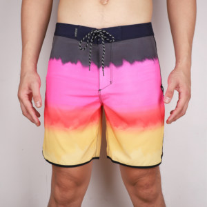 Shorts de bain pour hommes en gros, séchage rapide, respirants, coupe-vent, pour la plage, le surf, légers, en satin, imprimés sur mesure, cargo, pour l'été - Product Image 5