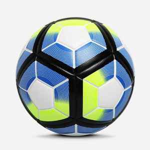 Ballon de football de haute qualité, meilleur design pour l'entraînement en extérieur, service OEM, matériau en cuir PU, impression sérigraphique, résistant à l'eau - Product Image 4