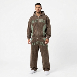 Conjunto Deportivo con Capucha para Hombre, Color Marrón y Verde, Estampado de Letras, Cierre Completo, Corte Holgado, Estilo Casual Otoñal, 100% Algodón Transpirable, Sudadera y Pantalones - Product Image 1