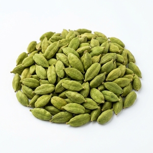 Prix de gros 100% Cardamome verte naturelle de qualité supérieure, gousses entières de cardamome verte, qualité alimentaire, épice aromatique, saveur riche, en vrac - Product Image 4