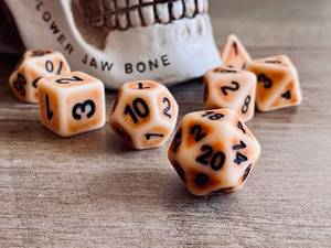 Dados de Hueso Hechos a Mano, Dados de Juego Premium para Juegos de Rol y Coleccionistas Tradebyd - Product Image 1