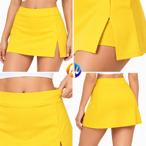 La tela suave y la forma favorecedora le dan a la minifalda de mujer un aspecto elegante para atuendos urbanos, planes de fin de semana y un estilo casual para el fin de semana. - Product Image 5
