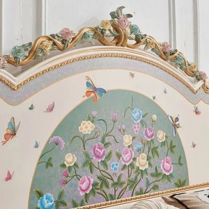 Ensemble de chambre à coucher classique Beverly Hills, blanc floral, lit en acajou sculpté pour villa ou hôtel, garanti - Product Image 5