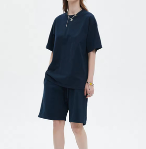 Shorts décontractés d'été pour homme en coton respirant French Terry, avec logo personnalisé, effet délavé, imprimé vintage et décoloré par le soleil, ensemble deux pièces uni à manches courtes - Product Image 6