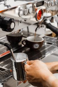 Mezcla Premium Vietnamita 500 Gramos, Granos Tostados 60% Robusta 40% Arábica, Mejor Calidad, Empaque en Bolsa ODM OEM - Product Image 2