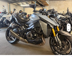 Ventes aux enchères – Moto neuve d'occasion originale GSX-S1000 Street 2026 - Product Image 1