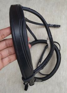 ZUMA ENTERPRISES - Cabestro de Cuero Marrón para Caballo, Ajustable, Acolchado, con Herrajes de Latón Macizo, Accesorios para Montar y Entrenar, Modelo - Product Image 2