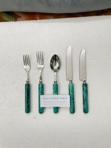 ชุดช้อนส้อมสแตนเลสคุณภาพสูงพร้อมด้ามจับมุก ชุดช้อนส้อมพรีเมียมทันสมัยสำหรับโต๊ะอาหารที่บ้านและงานเลี้ยง - Product Image 6