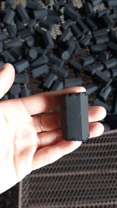 ถ่านกะลามะพร้าวโดยบริษัท biwood ในเวียดนามปลอดภัยต่อสุขภาพผู้ขายที่ดีที่สุดสำหรับ Shisha พร้อมส่งออก - Product Image 6