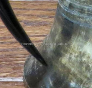 Jarra de Cuerno Artesanal, Jarra de Cerveza de Cuerno de Búfalo Natural, Estilo Vikingo Medieval, con Acabado Pulido - Product Image 5