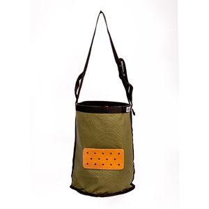 Sac à foin pour cheval vert olive, sac d'alimentation en toile durable, patch en cuir rectangulaire, sangle réglable, sac d'alimentation portable pour cheval - Product Image 1