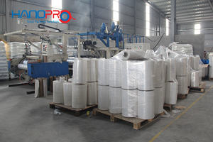 Película elástica de PE de alta calidad, envoltura retráctil, adhesivo sensible a la presión y activado por agua para uso manual y máquina - Product Image 4