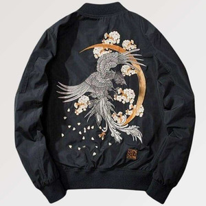 Veste en satin décontractée pour homme OEM, col rabattu, fermeture boutonnée, coupe-vent, en polyester et soie, en vente - Product Image 3
