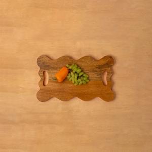 Plateau de service en bois d'acacia Nestasia, plateau à collations en bois, bols à trempette pour fêtes, présentoir empilable pour apéritifs, chips, salsa, guacamole - Product Image 1