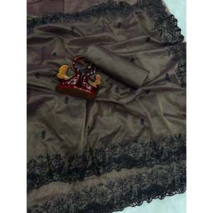 Magnifique sari brodé de fils pour soirée - Product Image 2