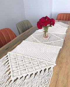Chemin de table décoratif bohème en tricot, tissé à la main en coton et dentelle, centre de table de luxe pour mariage, fête, restaurant, écologique - Product Image 1