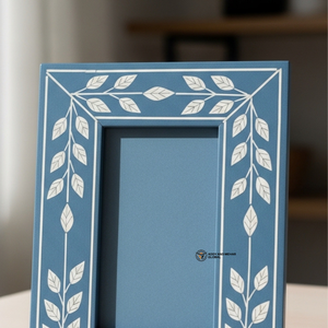 Cadre photo bleu artisanal, élégant et décoratif pour table - Product Image 6