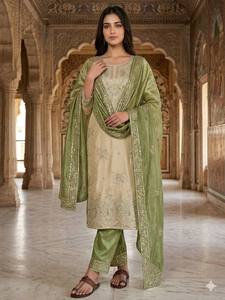 Ensemble Kurta en Soie Brodé Crème GMY à Séchage Rapide avec Dupatta Vert Clair Longueur Cheville – Tenue Ethnique Traditionnelle Indienne et Pakistanaise pour Femme - Product Image 2