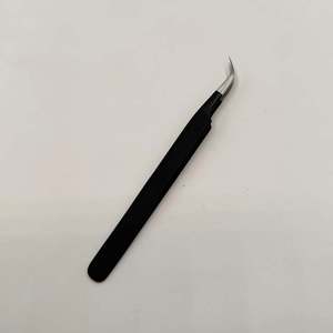 Pinzas para Extensión de Pestañas Curvas Ligeras en Negro Mate, Acero Inoxidable, Impresión de Logotipo Personalizado, Punta Fina, OEM - Product Image 5
