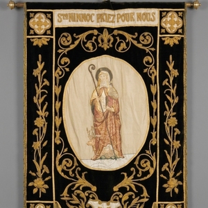 Écusson religieux personnalisé brodé en velours à coudre, design ovale Saint avec franges dorées classiques, délai d'échantillon 7 jours - Product Image 5