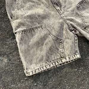 Shorts en jean délavé pour hommes, style streetwear d'été, avec logo brodé personnalisé, double genouillère et ceinture porte-outils, idéal pour les charpentiers - Vente en gros - Product Image 5