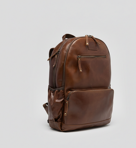 Mochila de Cuero Genuino Marrón para Hombre VARAD IMPEX, Duradera, Ligera, Gran Capacidad, Uso Diario - Product Image 2