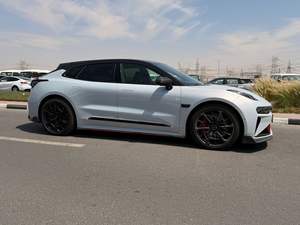 Ze Ek R 001 F R SP O RT AWD, Auto Eléctrico, SUV de Cuatro Ruedas, Batería de Litio R18, Asientos de Cuero, Motor Doble, Cámara Trasera - Product Image 5