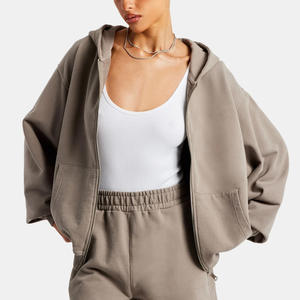 Conjunto de Sudadera con Capucha y Pantalones Cortos de Algodón para Mujer, Logotipo Bordado Personalizado, Ropa Deportiva Informal, Fabricación al por Mayor OEM ODM - Product Image 5