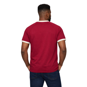 T-shirt col V Kappa Alpha Psi Klub Ringer – Vêtement de fraternité grecque avec bordure contrastée classique – Confort premium et coupe élégante - Product Image 2