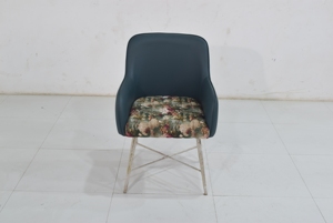 Modern style industrial Home Office Dining Chairs High Quality Iron Frame Velvet Material Top Selling Hotels Villas dining chair - Product Image 5