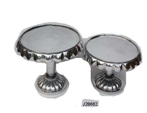 Support à gâteau en aluminium moulé de haute qualité avec finition polie miroir, décoration de fête de mariage, plaque métallique disponible en deux tailles - Product Image 2