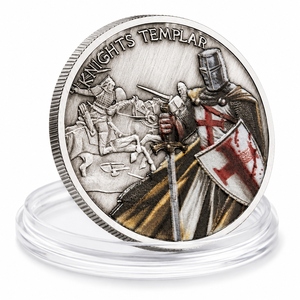 Médaille personnalisée en métal plaqué argent Chevaliers Templiers Croix Rouge pour la vente en gros - Product Image 1