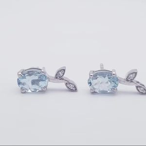 Boucles d'oreilles en argent sterling avec pierre précieuse ovale en aquamarine et zircon, bijoux naturels faits à la main, cadeau élégant pour femmes - Product Image 1