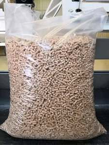 Pellets de madera En Plus A1 de Estonia, briquetas de 6 mm, leña de aserrín, patrón de pino y acacia, madera dura, en bolsa, biomasa, pellets de madera - Product Image 3