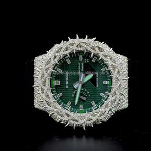 Reloj GA 2100 con esfera verde, modelo Thorn VVS Moissanite, reloj Thorn con moissanita de calidad premium, aprobado por un probador de diamantes. - Product Image 5