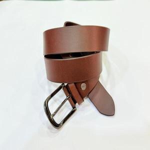 Cinturón de Cuero PU de Alta Calidad para Hombre con Hebilla Clásica, Longitud Ajustable, Cinturón Duradero para Uso Casual y Vestimenta Formal - Product Image 6