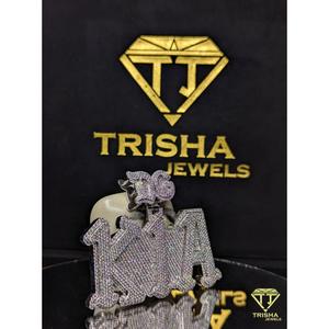 Pendentif personnalisé « DG KIA » serti de diamants moissanite, en argent sterling 925, par Trisha Jewels - Product Image 2