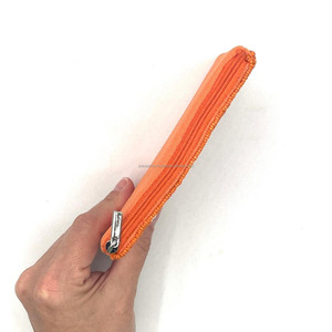 กระเป๋าใส่เหรียญแบบมีซิป งานแฮนด์เมด ปักด้วยลูกปัดแก้ว กระเป๋าคลัทช์ ของขวัญสำหรับงานปาร์ตี้ รับทำตามสั่ง ขายส่ง สำหรับทุกเพศ ขนาดกะทัดรัด - Product Image 4