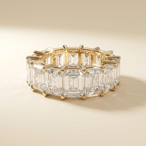 Bijoux royaux, argent 925 plaqué or 18 carats, moissanite taille émeraude, bague de luxe, design moderne unisexe, bijoux élégants pour tous les jours - Product Image 1