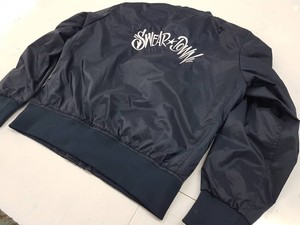 Men's Green Bomber <b>Jacket</b> Solid Colour Wind Breaker <b>Jacket</b> with Insulated Body Stretch Sleeves and Contemporary - Product Image 4