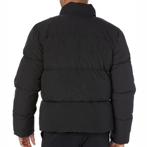 Veste matelassée noire pour homme, décontractée, hiver, fermeture éclair, couleur unie, rembourrage en polyester, col à capuche, coupe régulière, épaisse, imperméable - Product Image 4