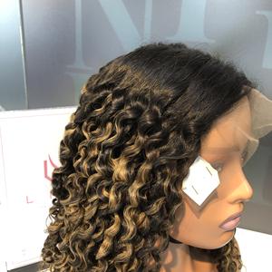 Vente en gros d'extensions de cheveux 100% vierges vietnamiennes Super Double Drawn Birman Curly Piano Color C Part - Product Image 3